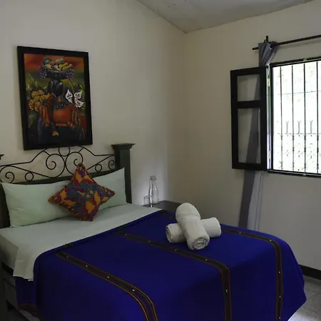 Hotel Paseo Hunahpu